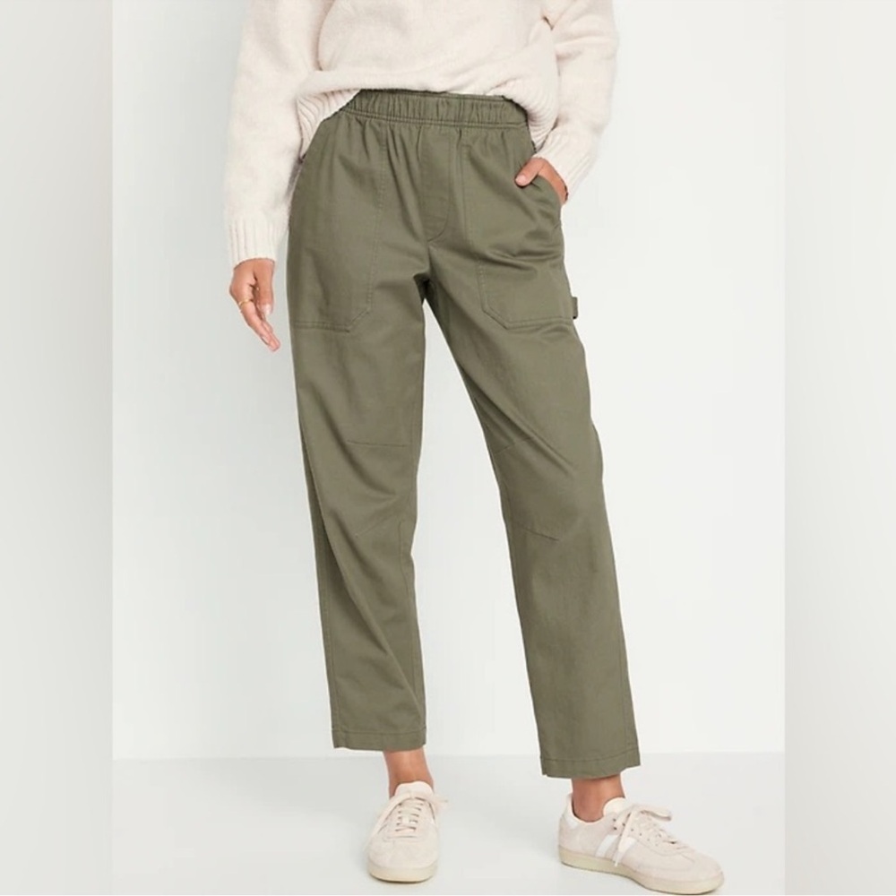 Old Navy Sage Green high rise pulla Women's Ankle Cargo Pants